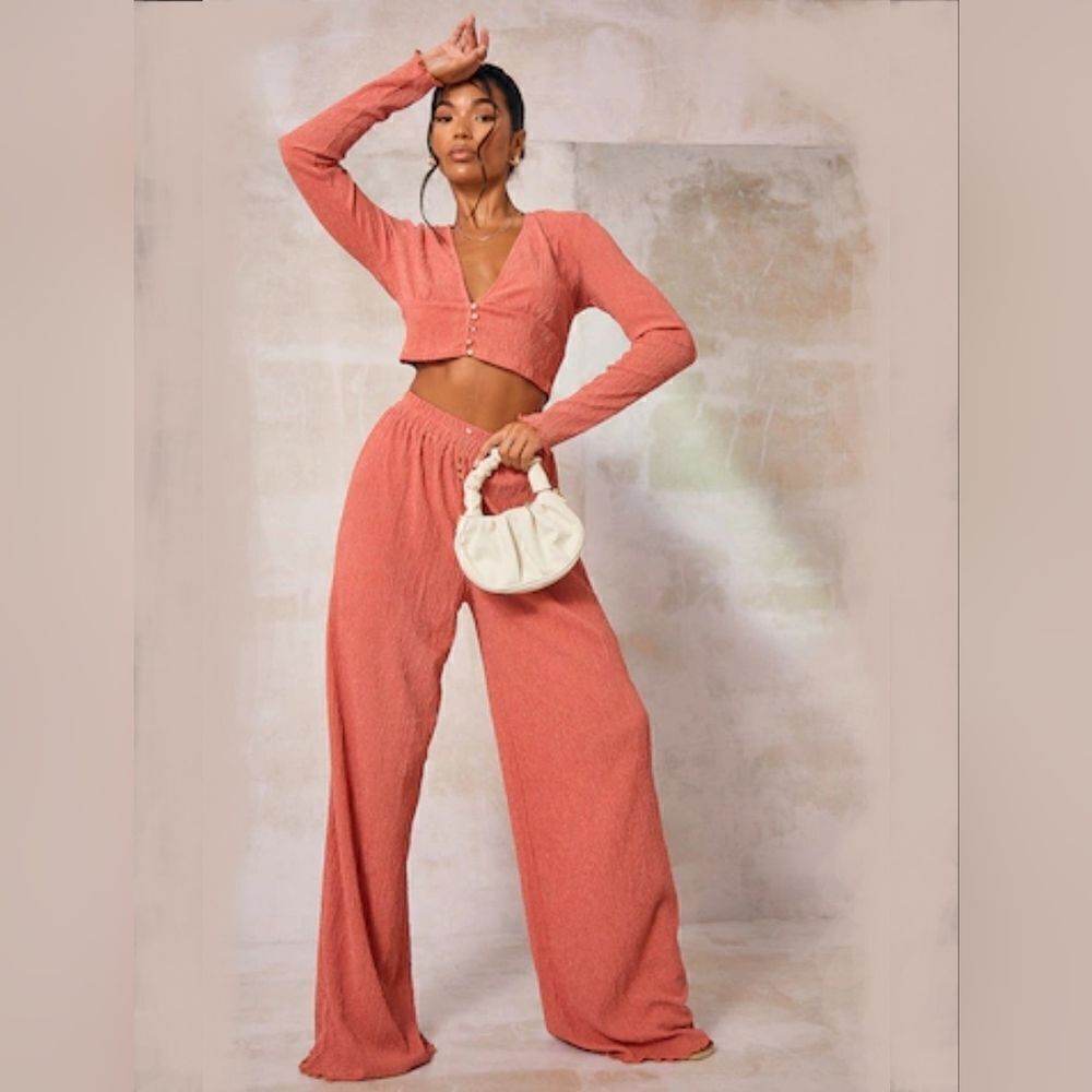 Pretty LittleThing Rose Long Sleeve Crop Top & High-Waist Wide Leg Set